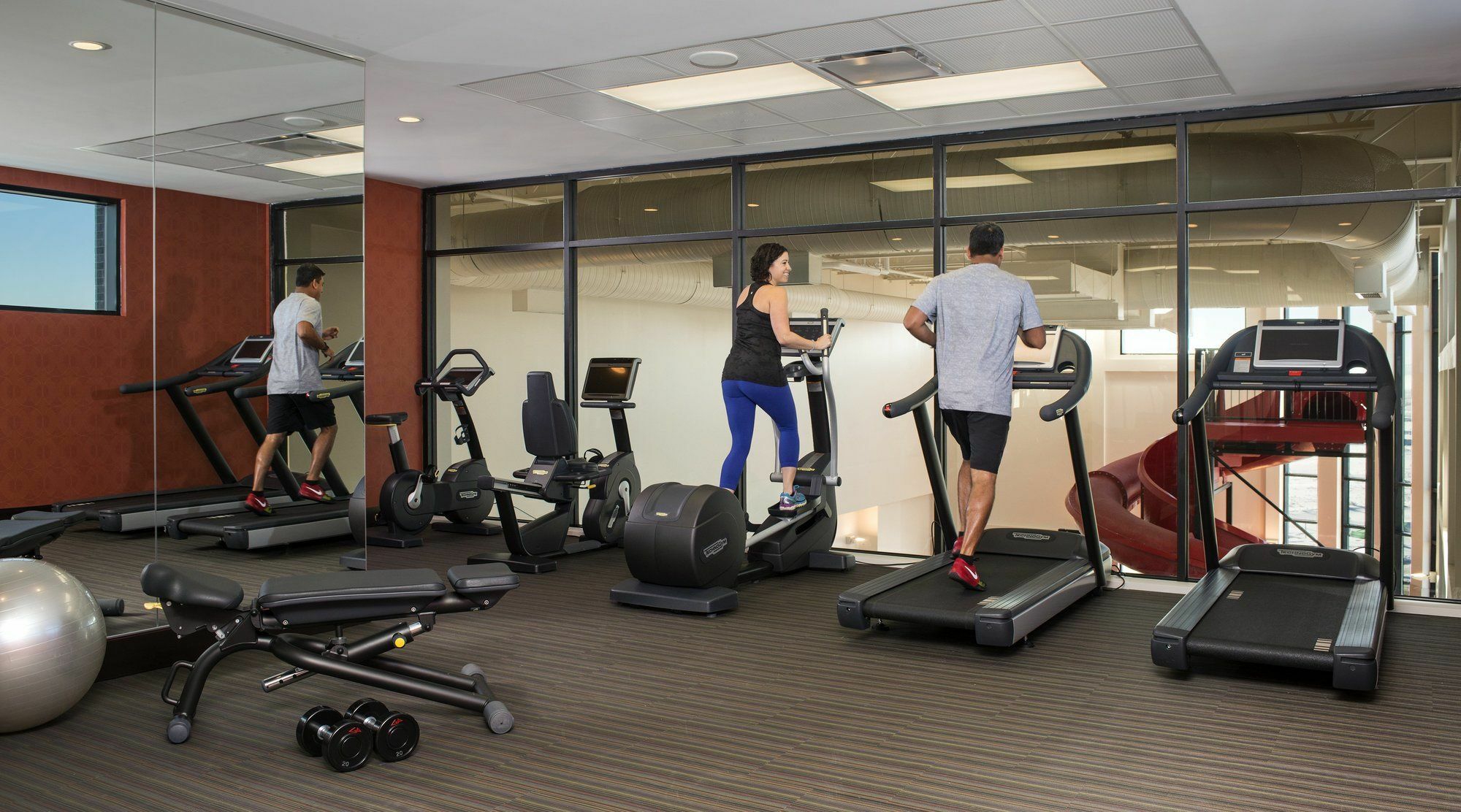 Courtyard By Marriott Calgary South Hotel Екстериор снимка